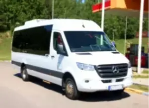 Mikroautobusas darbuotojų vežimui į darbą Kaune
